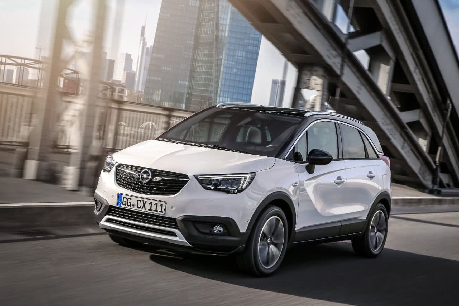 Opel Crossland X: Top-Benziner jetzt mit neuer Sechsstufen-Automatik, Opel