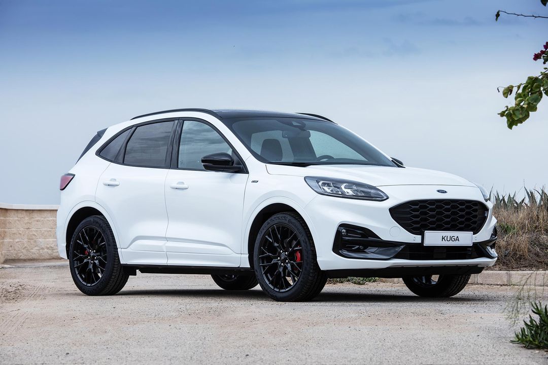 ford-kuga-black-edition_exteriores_vignale_14sept2022_0085-LOW
