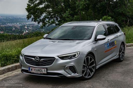 Opel Insignia Sports Tourer GSi