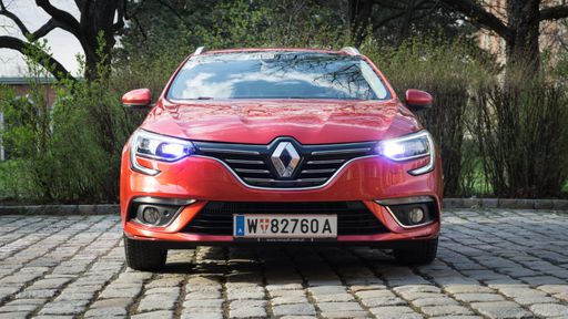 Renault-Megane-Grandtour-Bose-Edition-6
